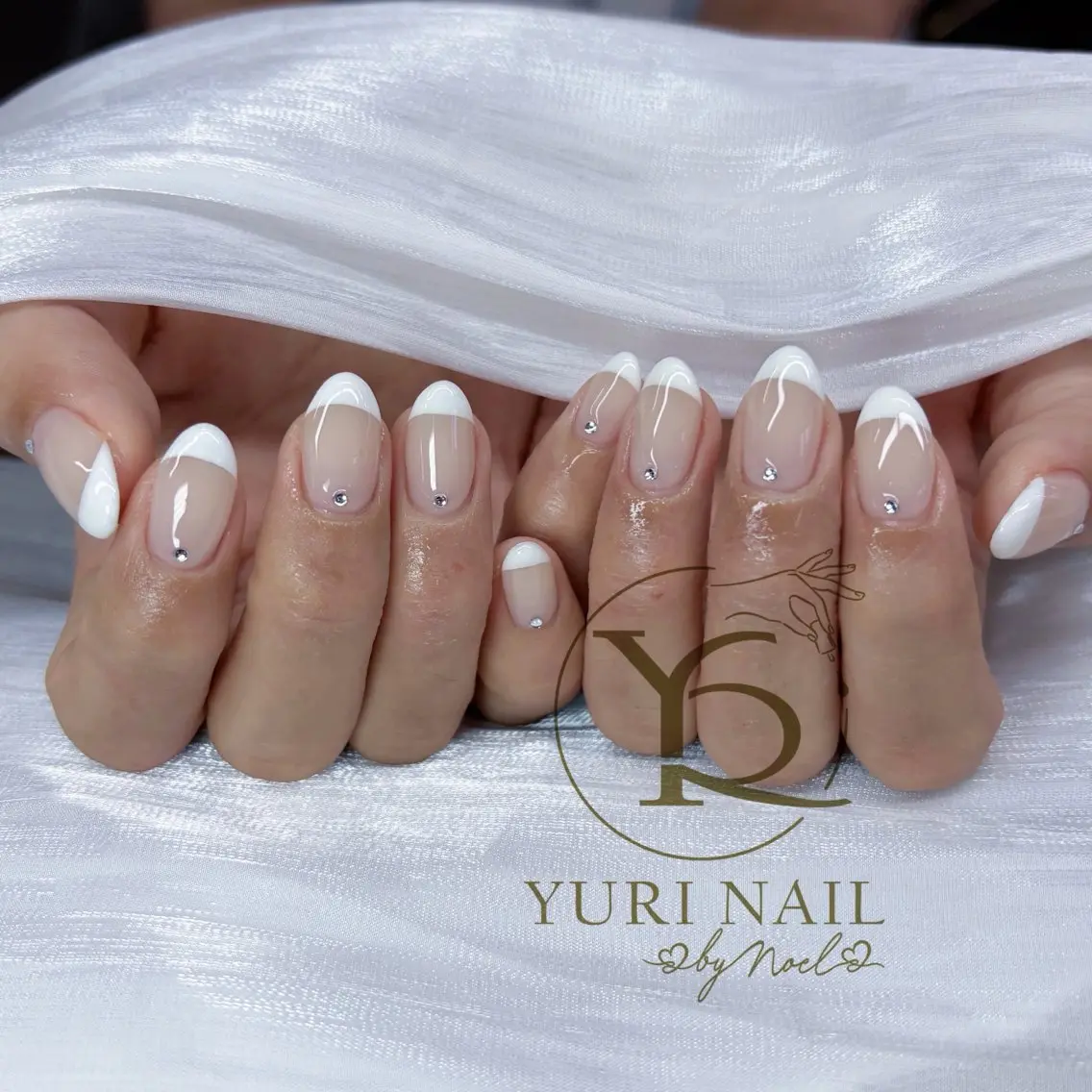 ネイル ハンドネイル フットネイル ハンドケア YURI Nail NARITAのネイルデザイン