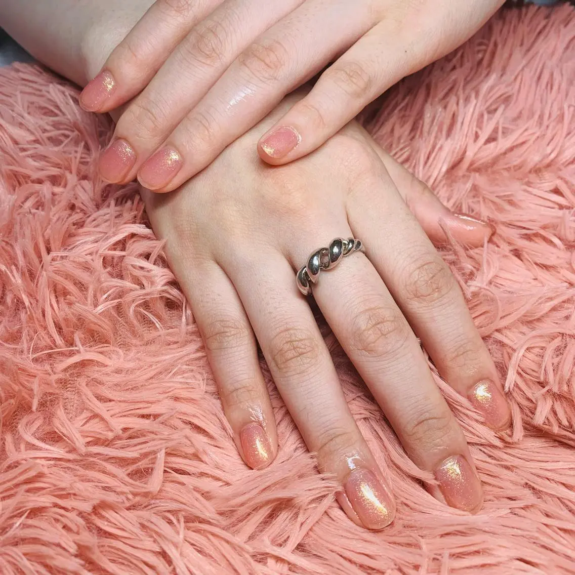 ネイル アートネイル オーロラネイル ジェルネイル キラキラネイル ラメ(グリッター) Nailsalon Spina 琴美のネイルデザイン