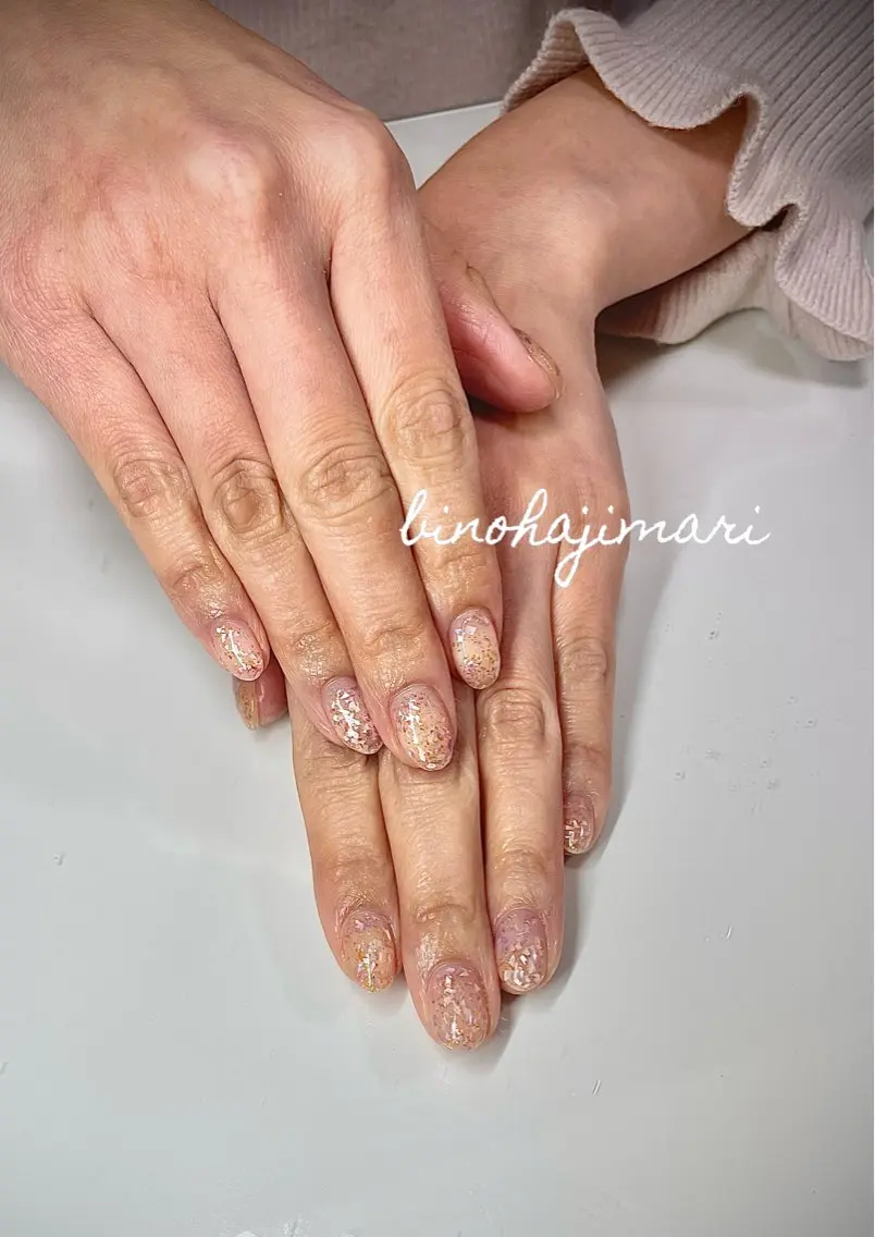 ネイル アートネイル フラッシュネイル ラメ(グリッター) ワンカラーネイル シルバー ♡Bivi♡自爪に 優しいネイルサロンのネイルデザイン
