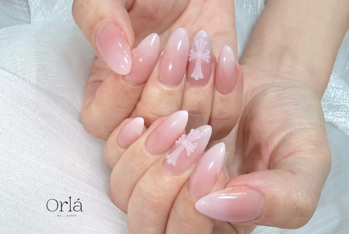 ミディアム 韓国風ヘア ハンドネイル Orla nail salonのネイルデザイン