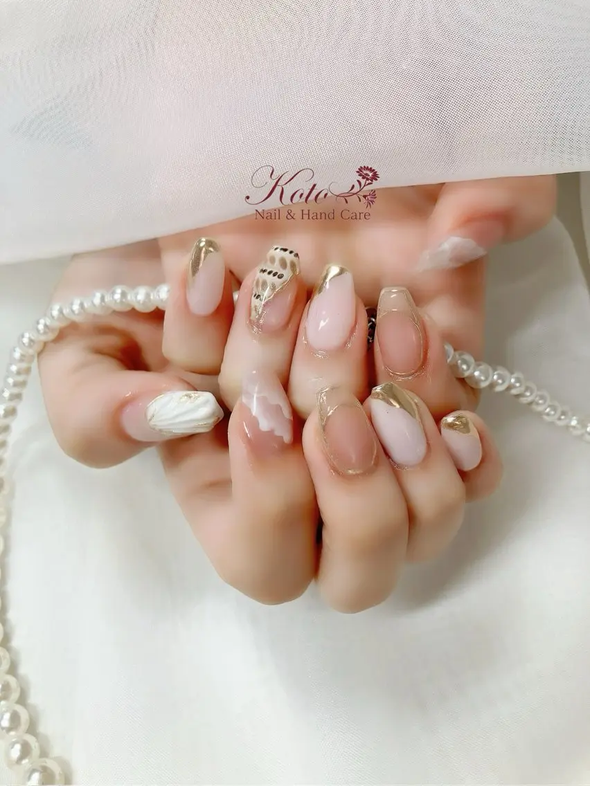 ネイル 長さ出し ジェルネイル 持ち込み ニュアンスネイル 赤色 ハンドネイル Nail Salon KOTOのネイルデザイン