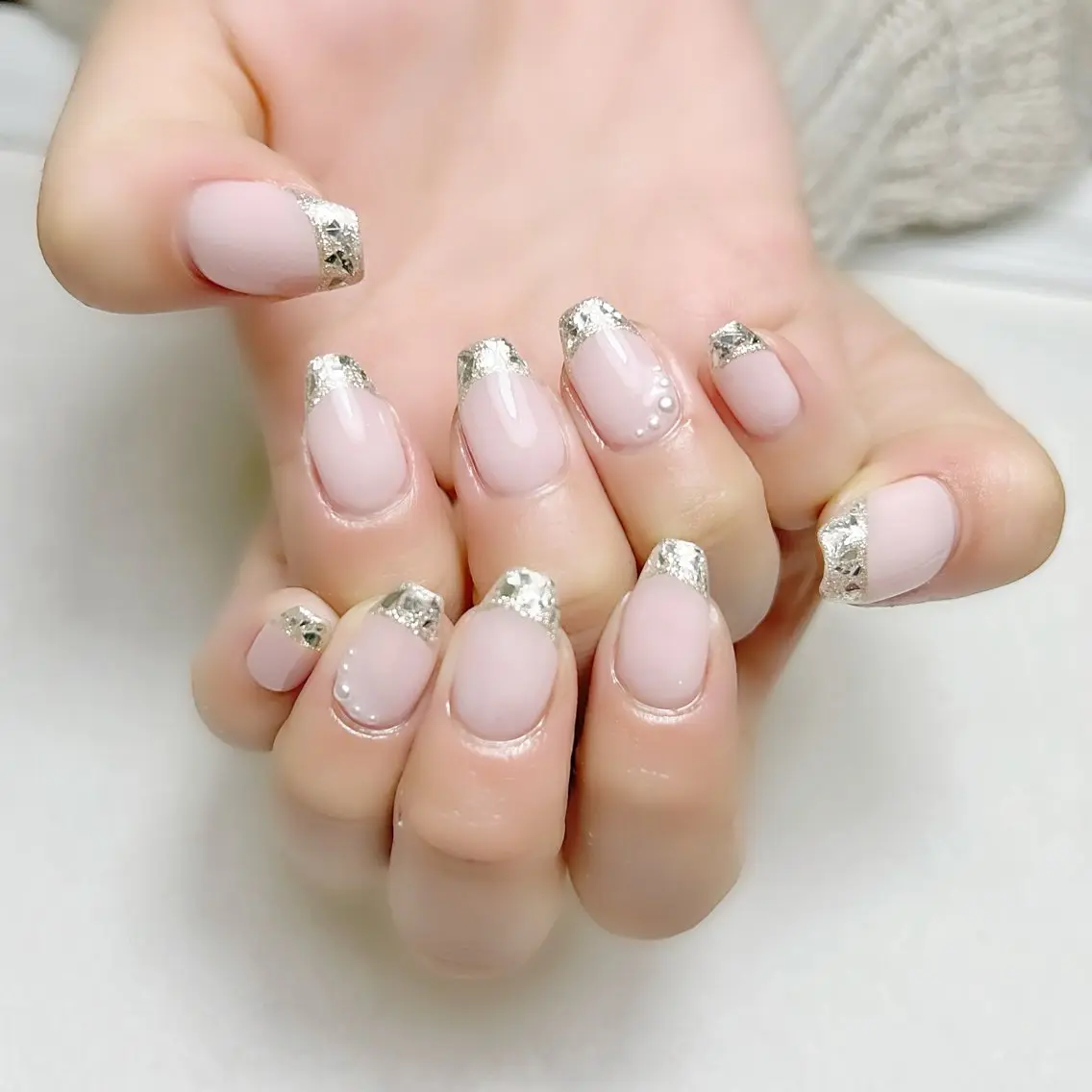ネイル フレンチネイル ガラスフレンチ オフィスネイル 冬ネイル rouse nail RISATOのネイルデザイン