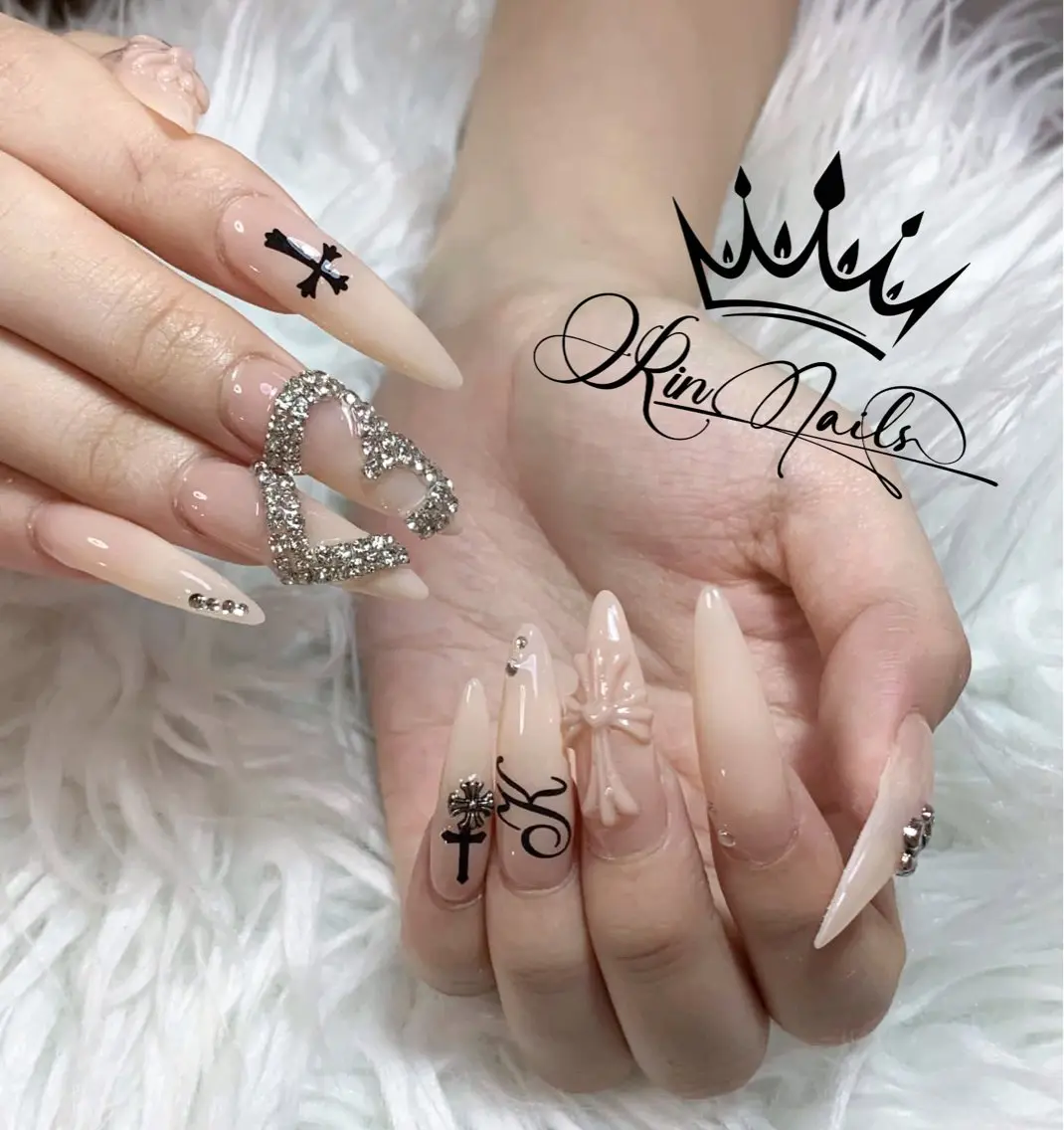 ネイル Rin.nails ネイルサロンのネイルデザイン