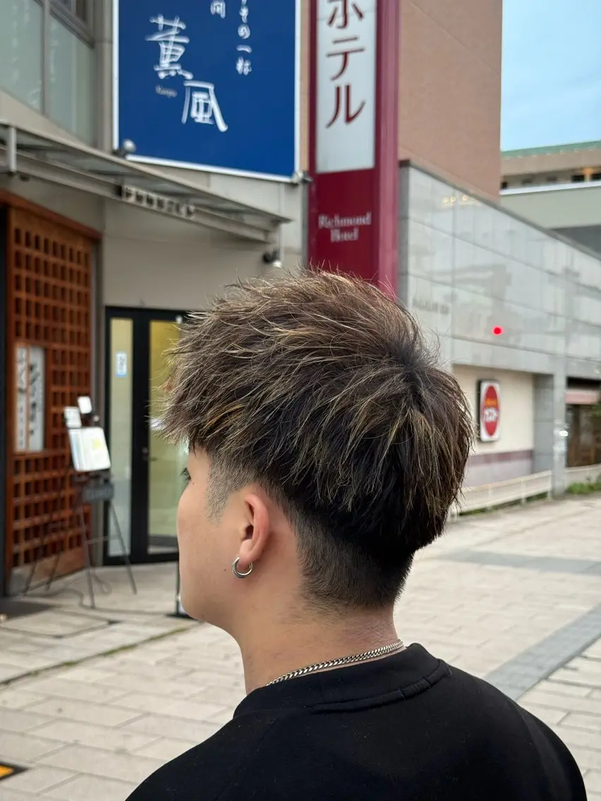 カラー ハイライトカラー ヘアカラー レディースモデル募集 角快利のヘアスタイル