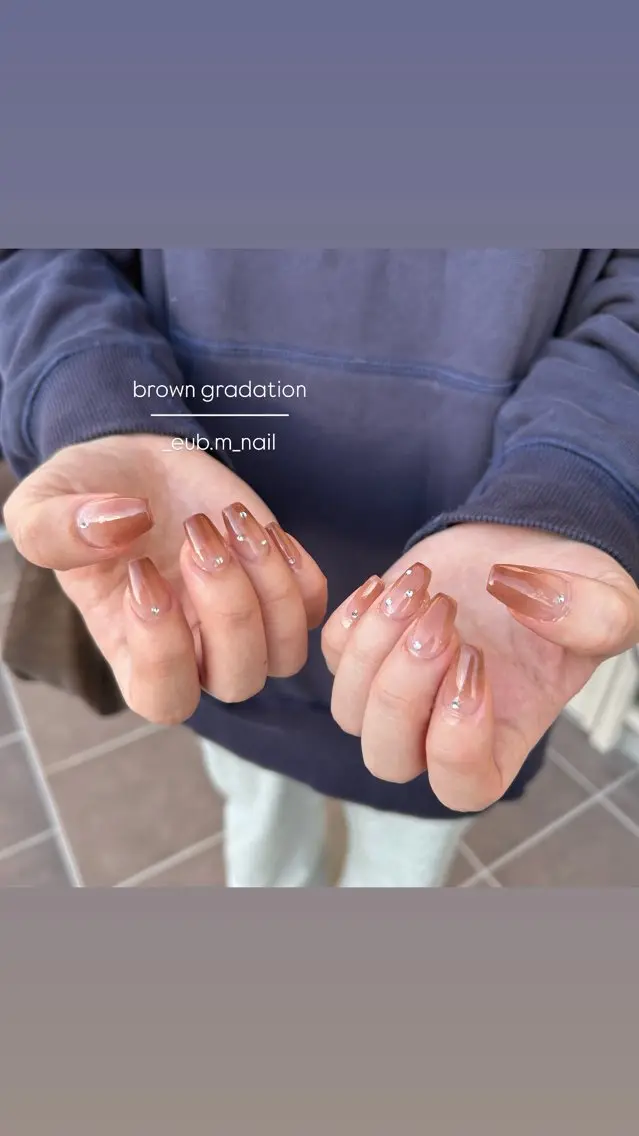 ネイル グラデーション ハンドネイル 深夜ネイルサロン eub.m_nailのネイルデザイン