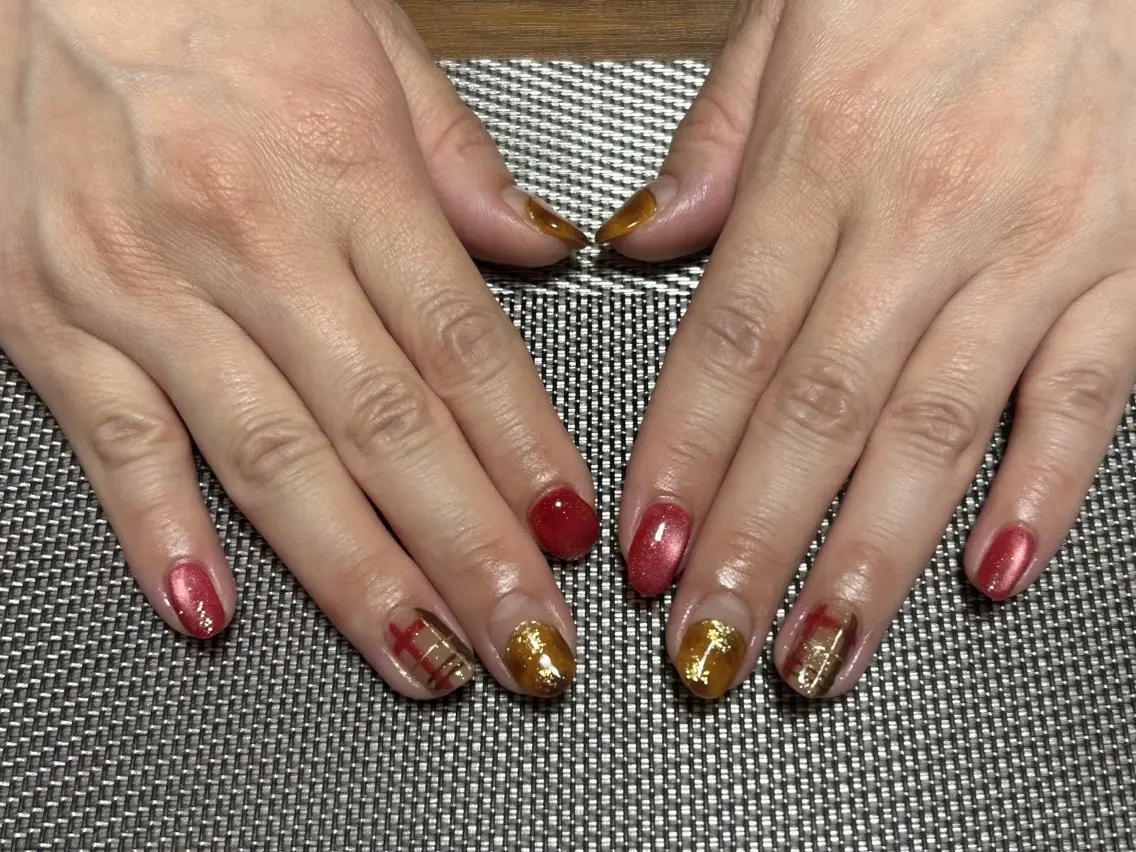 ネイル べっ甲ネイル 赤色 ハンドネイル i nailのネイルデザイン