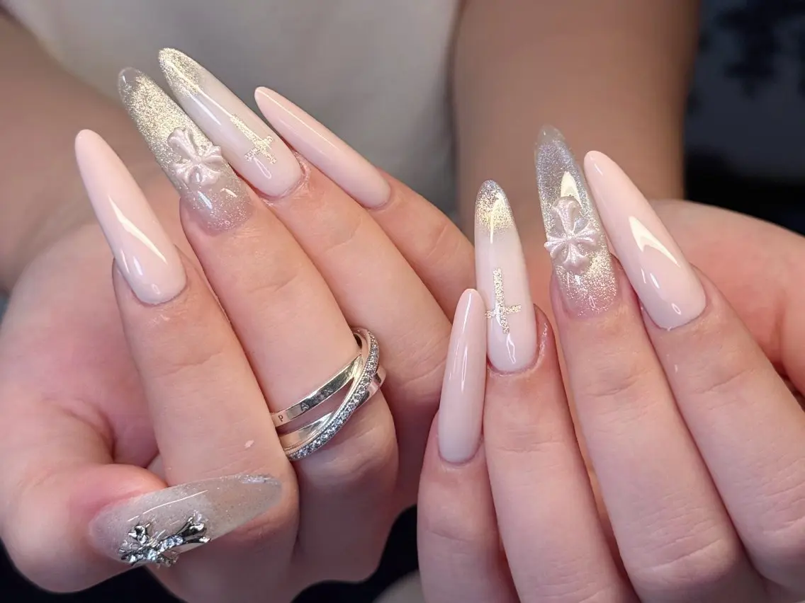 ネイル Lena Sakai nailのネイルデザイン