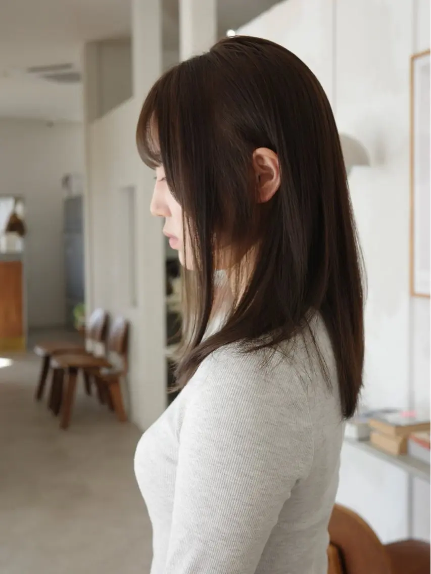 ミディアム カット ヘアカラー トリートメント 井上 詩響のヘアスタイル