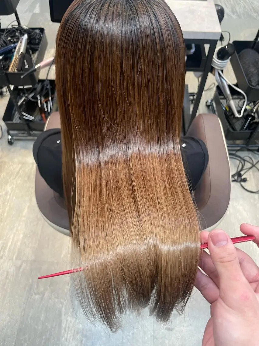 ロング カラー 廣瀬 直幸のヘアスタイル