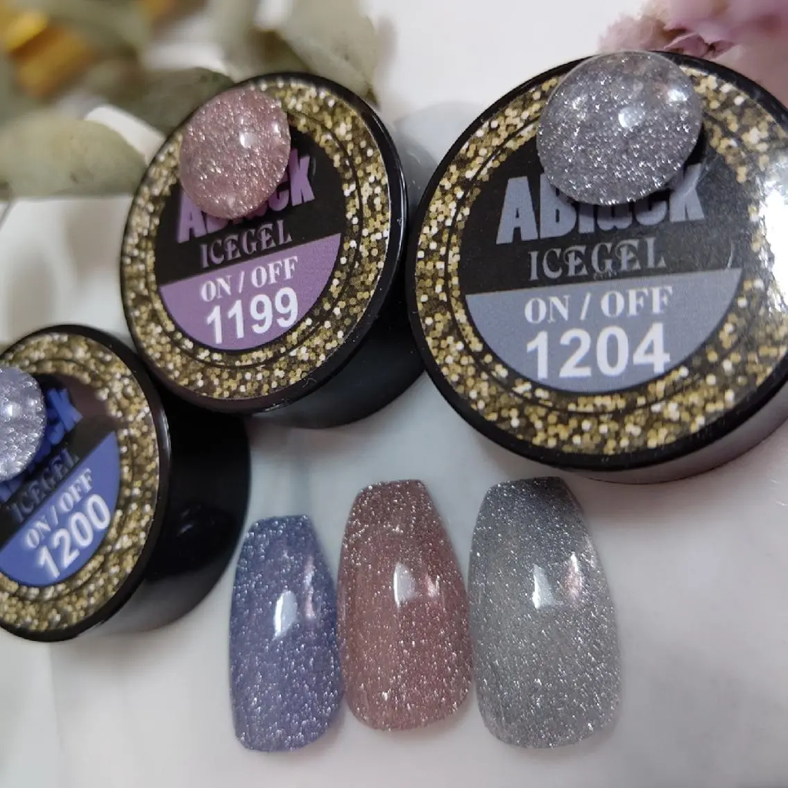 ネイル フラッシュネイル ラヴィアン ローズのネイルデザイン