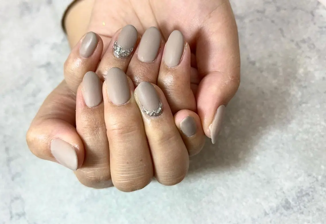 ネイル マットネイル シンプルネイル FASTNAIL PLUS 新宿店のネイルデザイン