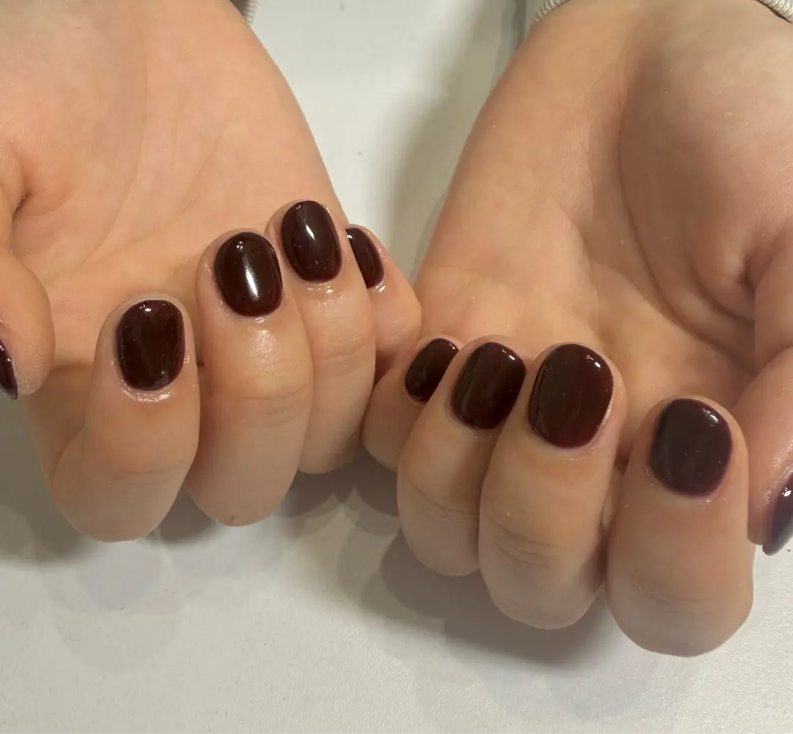 ネイル ワンカラーネイル GLAN lucia Marinのネイルデザイン