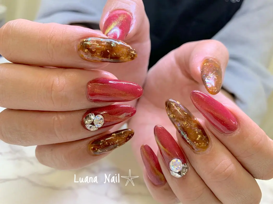 ネイル ジェルネイル マグネットネイル ハンドネイル BeauJu by Luana Nailのネイルデザイン