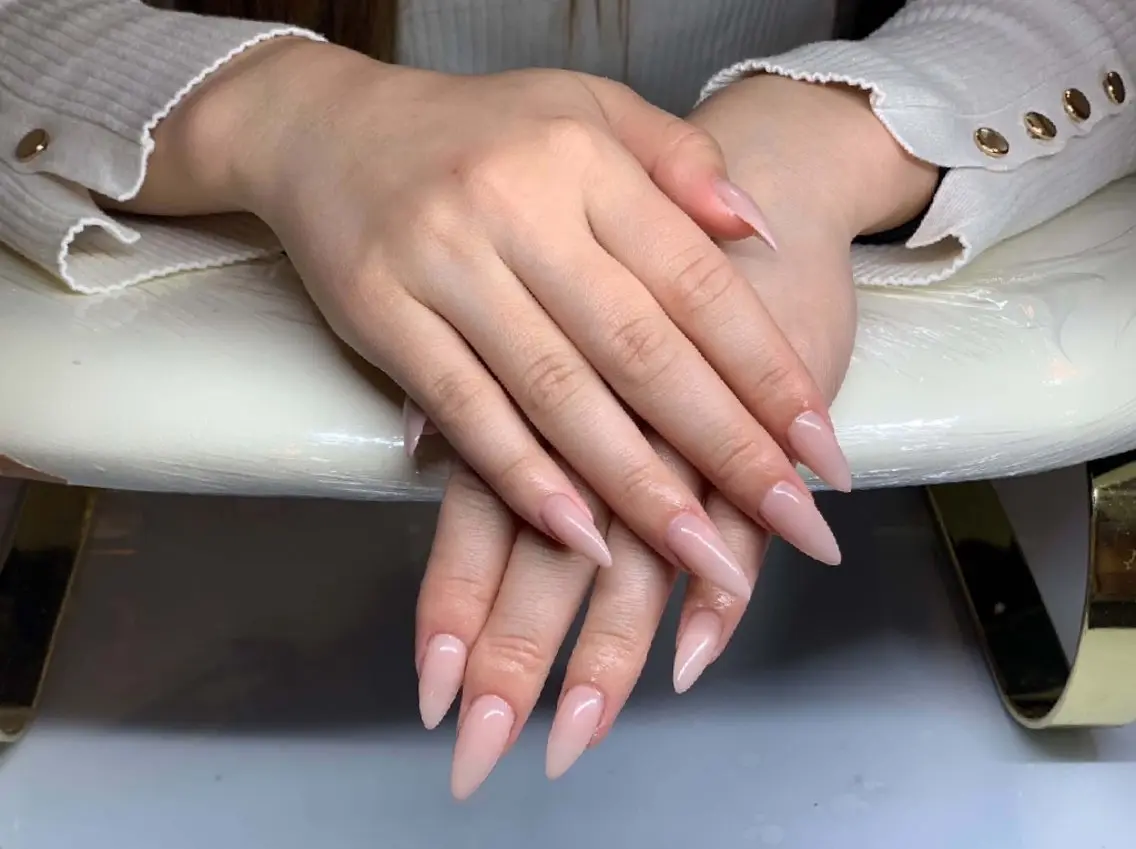 ネイル オーロラネイル 氷ネイル・うるうるネイル 韓国ネイル 水色 夏ネイル ハンドネイル kirakime nailのネイルデザイン