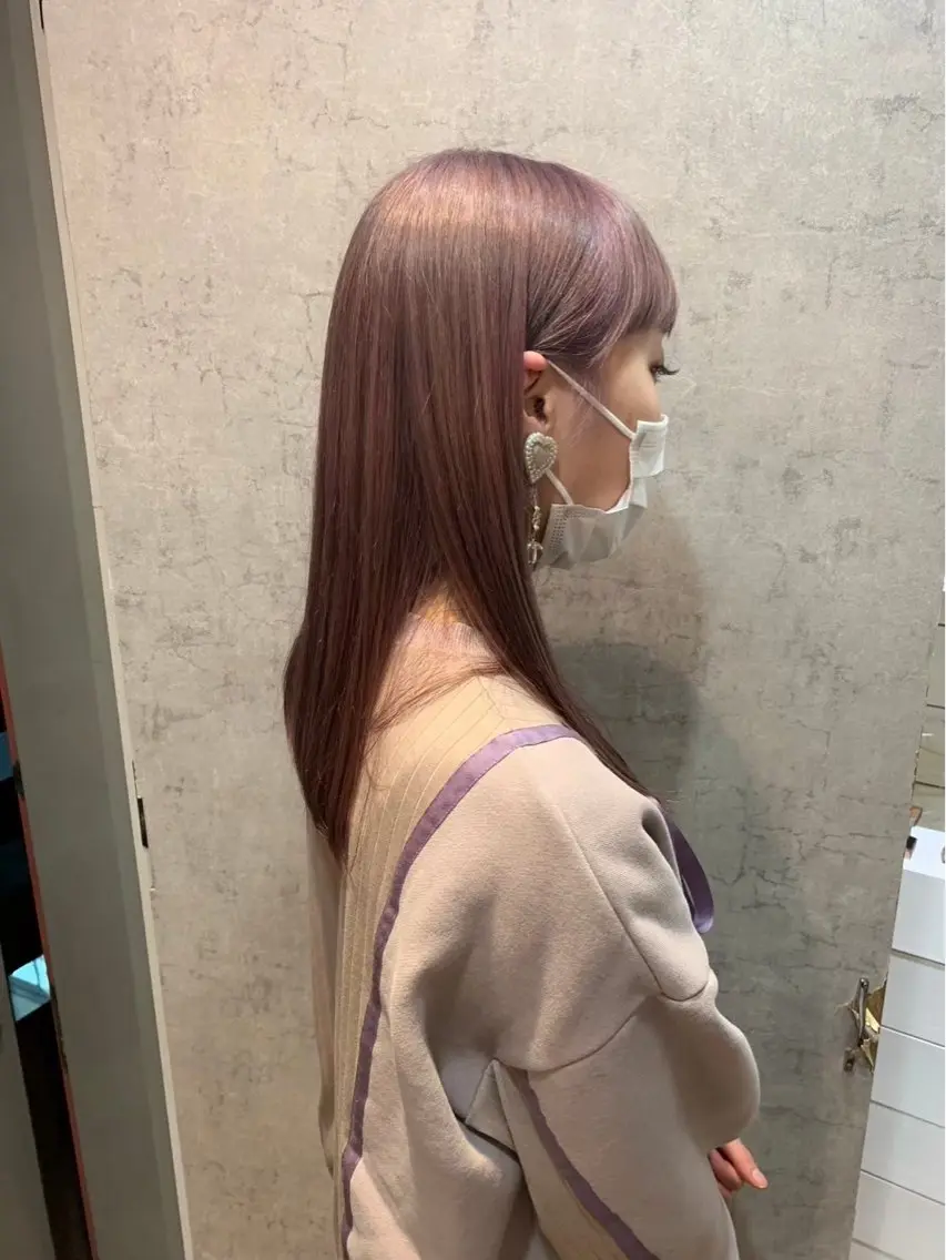 セミロング カラー ヘアカラー 🫧レディースショ ート🫧tomoのヘアスタイル