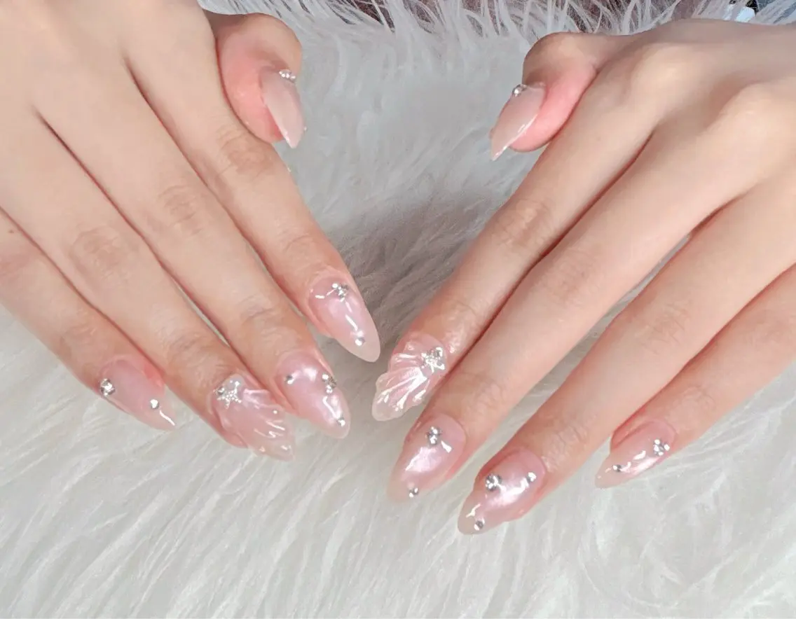 ネイル Elegance Nail本厚木店舗のネイルデザイン