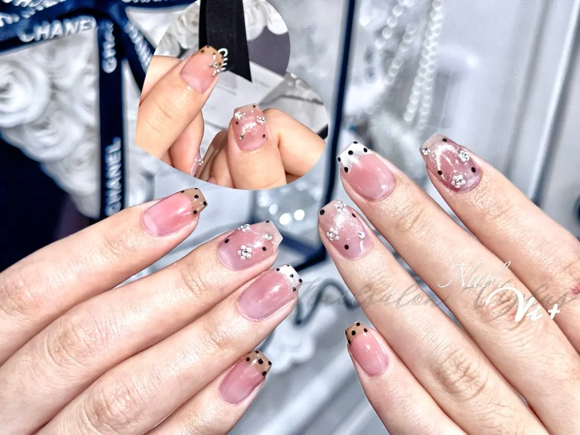 ネイル ハンドネイル ✨Nailsalon Vi+✨のネイルデザイン