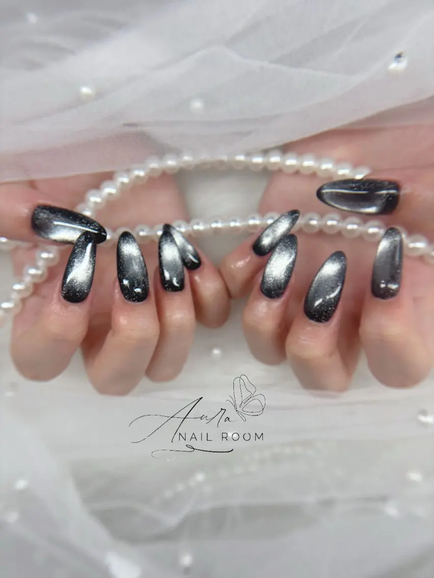 ネイル マグネットネイル Aura Nail Roomのネイルデザイン