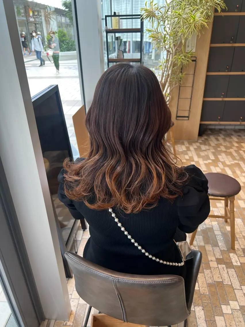 セミロング ヘアアレンジ ヘアセット 🫧Ai/ ロロネー森ノ宮💖のヘアスタイル