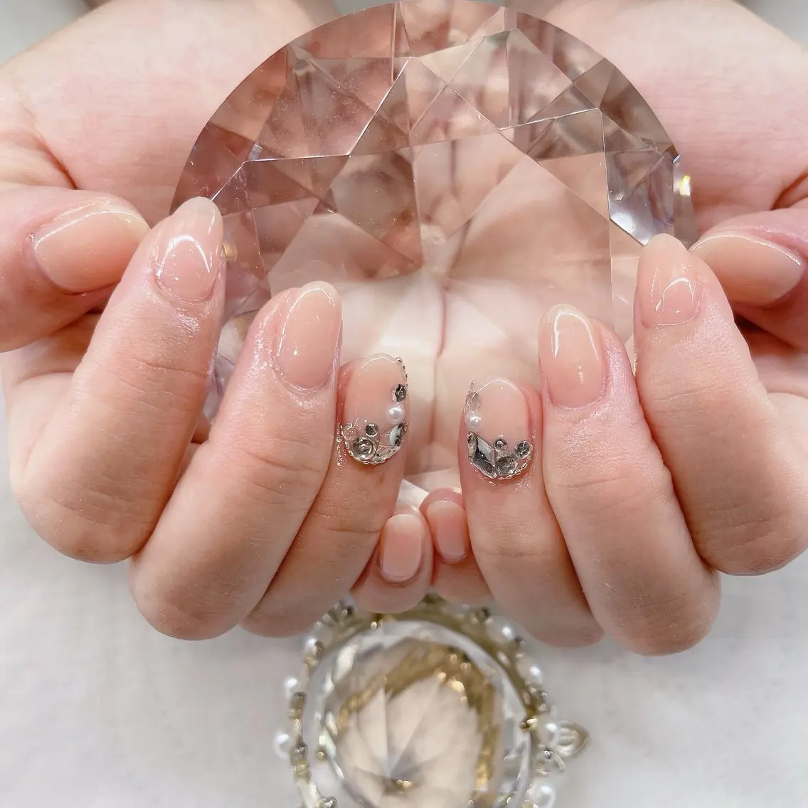 ネイル アートネイル オーロラネイル チークネイル 長さ出し フラッシュネイル misun_ nailのネイルデザイン