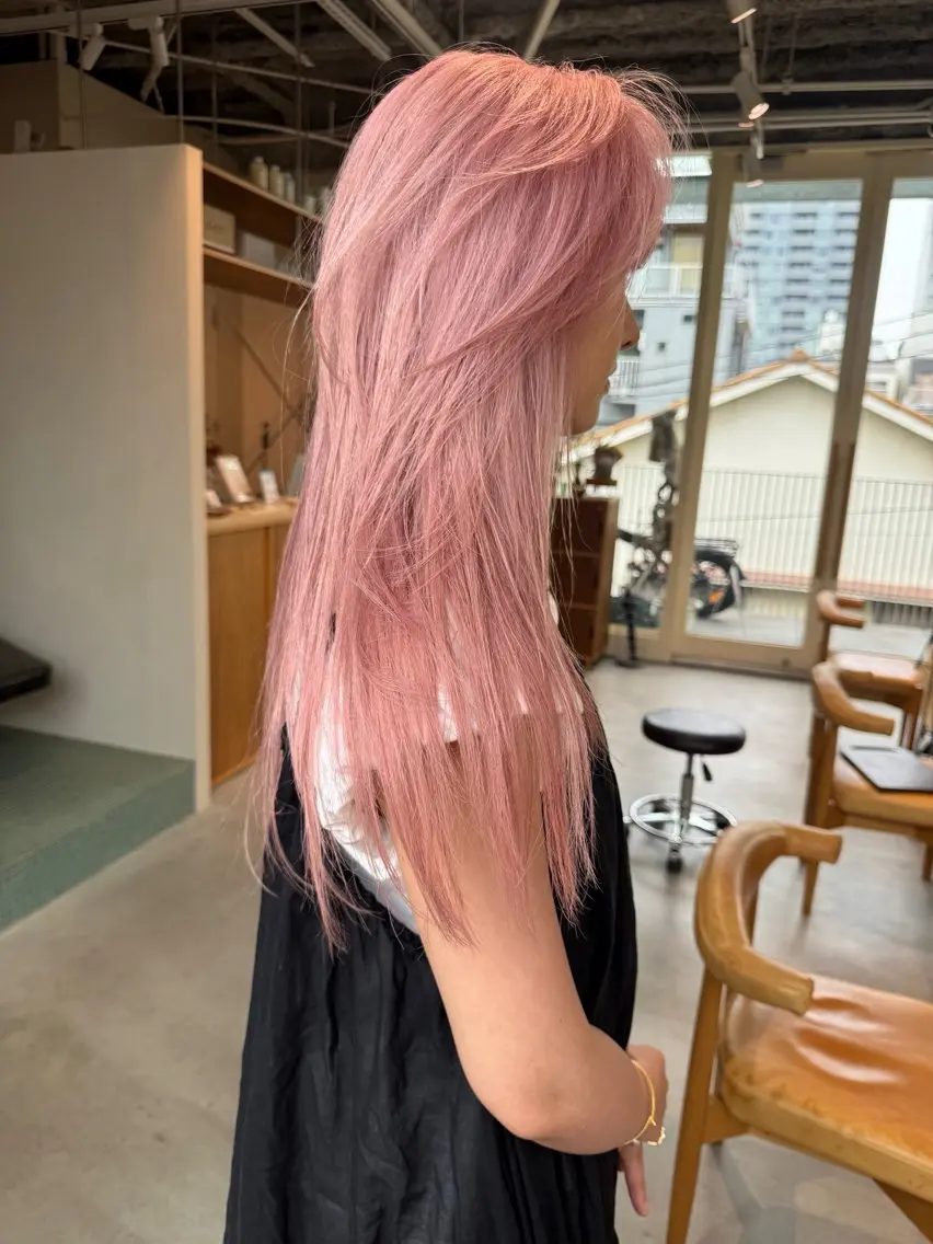 ロング 小佐田 航平のヘアスタイル