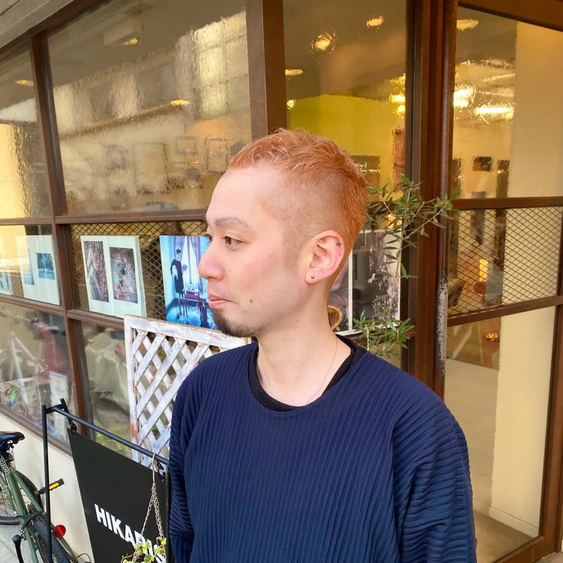 ショート カラー メンズ メンズブリーチ ボウズ ブリーチ 透明感カラー オレンジ ウチダ ユウヤのヘアスタイル