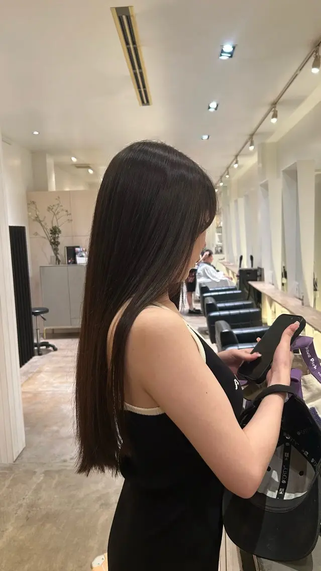 ロング 矢部 若葉のヘアスタイル
