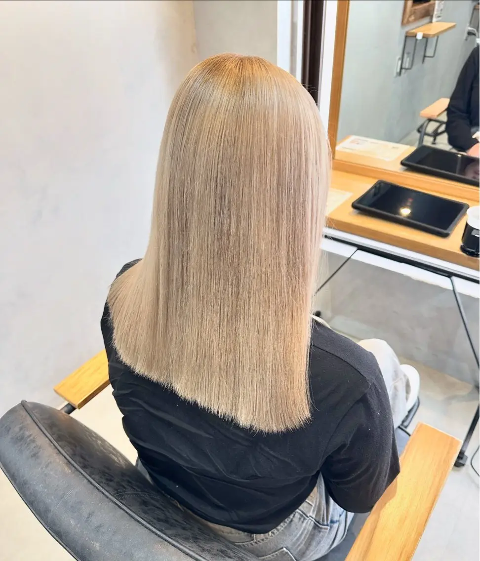カラー LICO/京都駅 Lafithhairのヘアスタイル