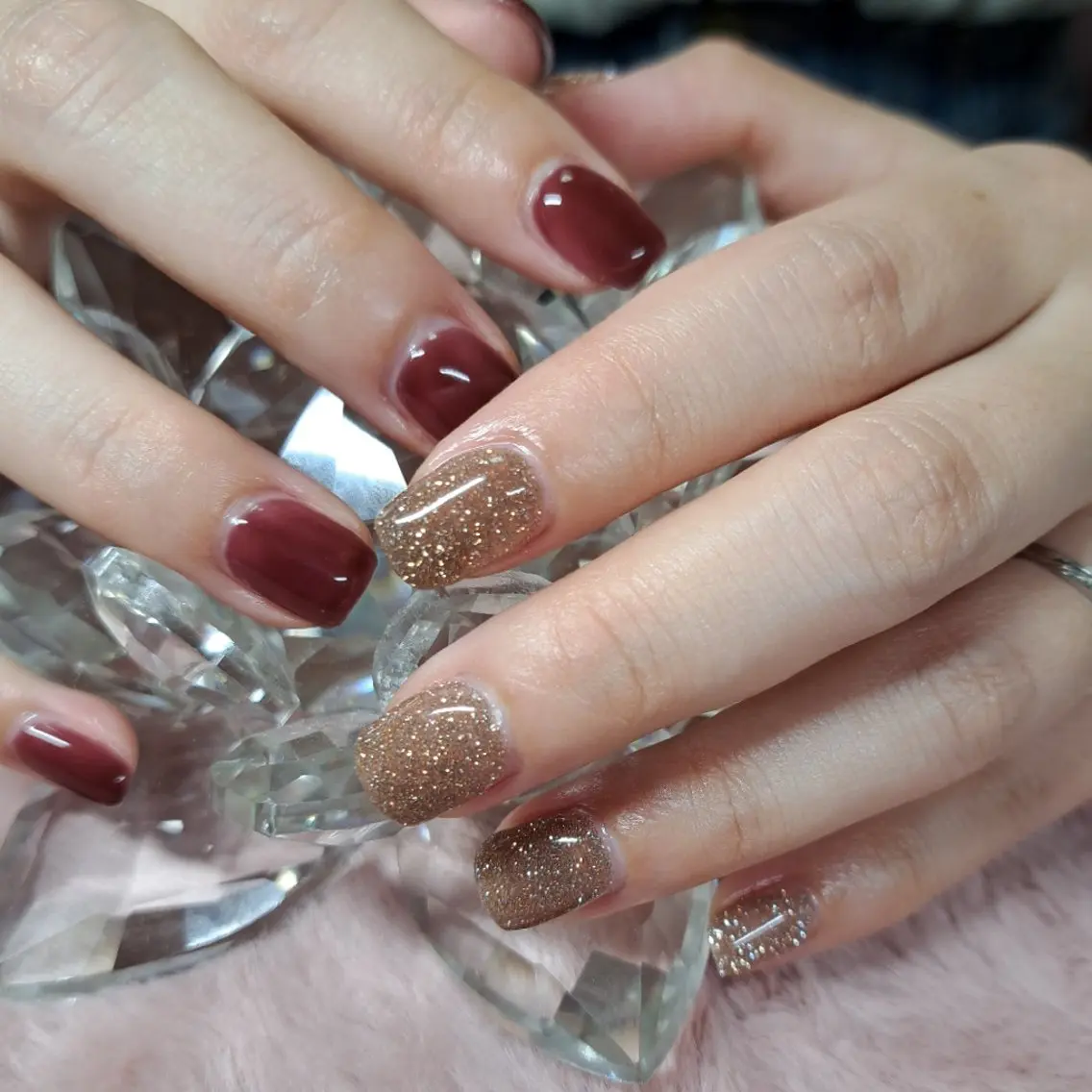 ネイル ボルドー フラッシュネイル ジェルネイル キラキラネイル HAYASHI  Nのネイルデザイン