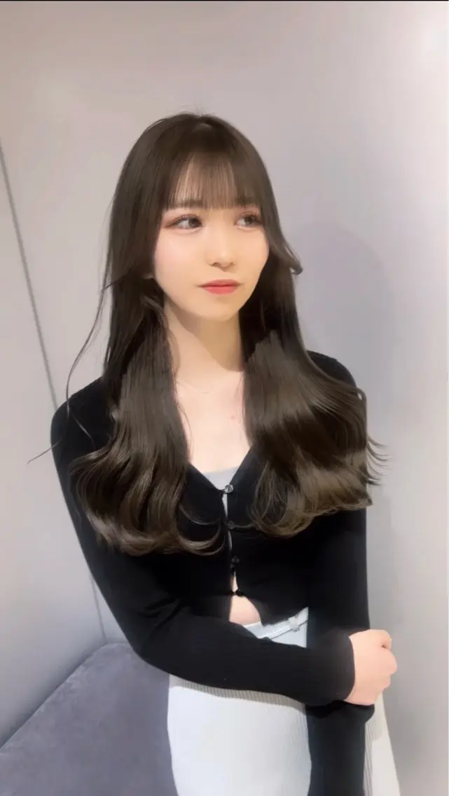 セミロング カラー 透明感カラー 髪質改善 レイヤーカット 似合わせカット おくれ毛 カット ヘアカラー トリートメント レイヤー×艶髪特化 マネージャー安藤光司のヘアスタイル