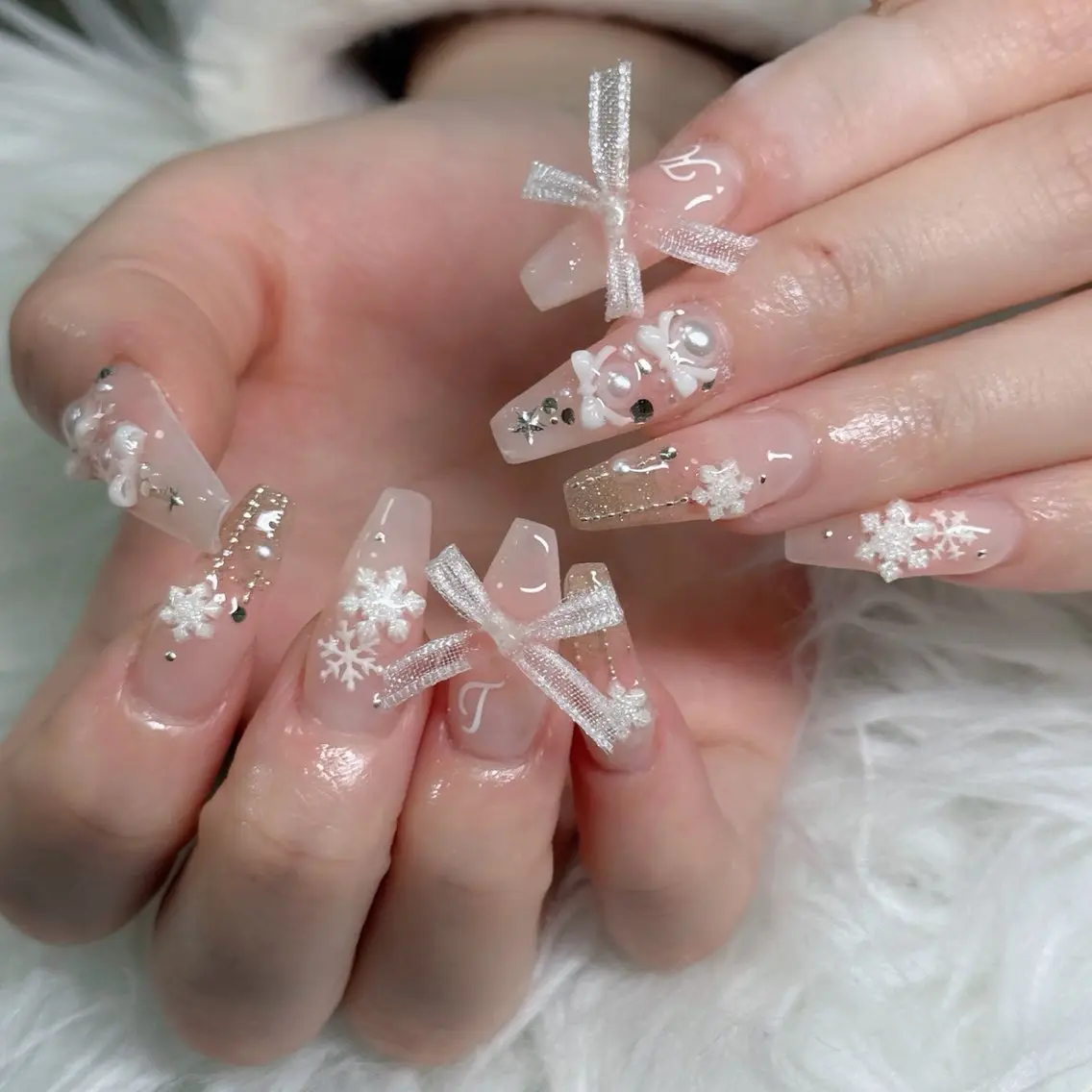 ネイル べっ甲ネイル チークネイル フラッシュネイル フラワーネイル フットネイル ハンドネイル Hani Nail Salonのネイルデザイン
