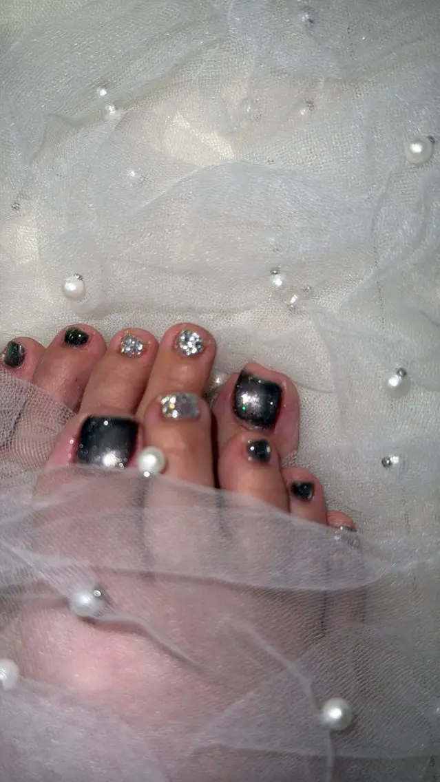 ネイル フラッシュネイル フラッシュマグ フットネイル フレンチネイル 韓国ネイル フットネイル SAKU nail 作島茜のネイルデザイン