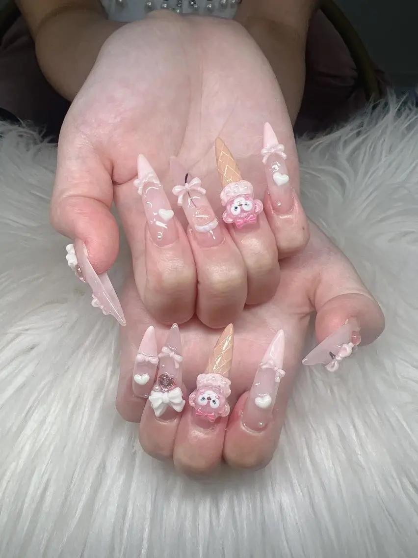 ネイル Lee Nailsのネイルデザイン
