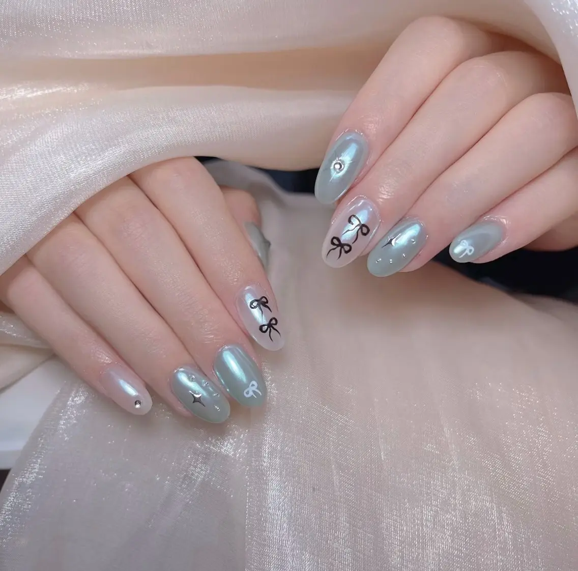 ネイル アートネイル チークネイル 長さ出し マグネットネイル 持ち込み ハンドネイル ハンドケア For you. Nail Salonのネイルデザイン