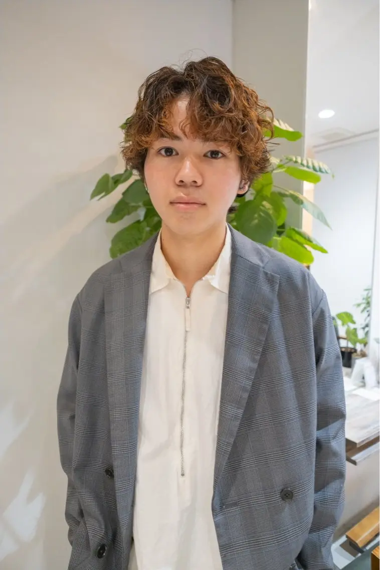 ショート カラー パーマ メンズ カット パーマ トリートメント ill副店長 立和田純也のヘアスタイル