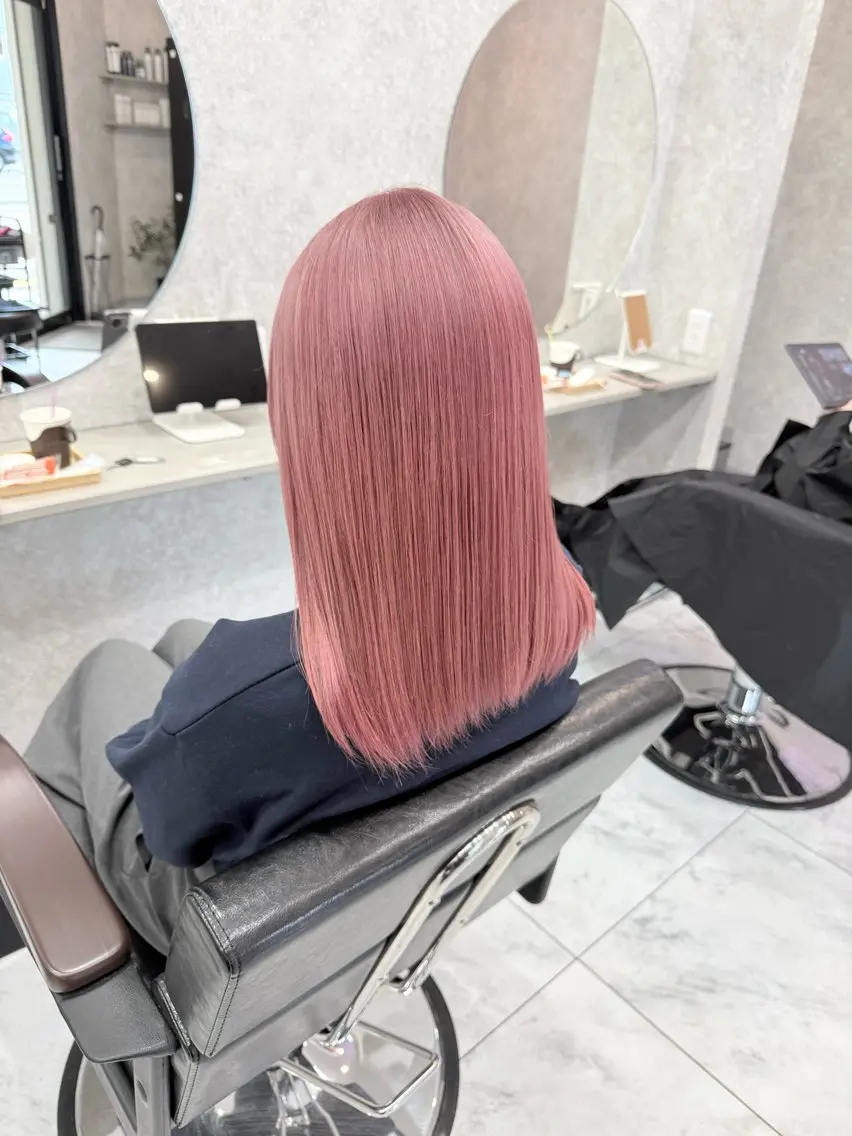 ミディアム カラー 🌺ハイトーン🌺 矢葺 なぎさ🌺🌺のヘアスタイル