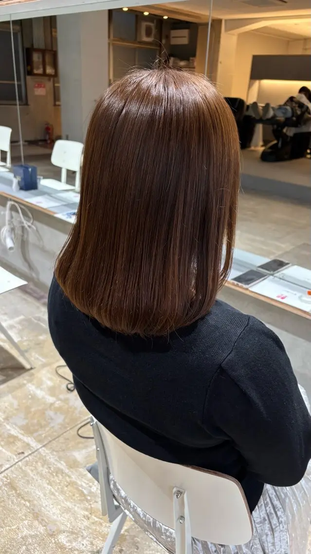 ミディアム カラー カット ヘアカラー 安藤 まりのヘアスタイル