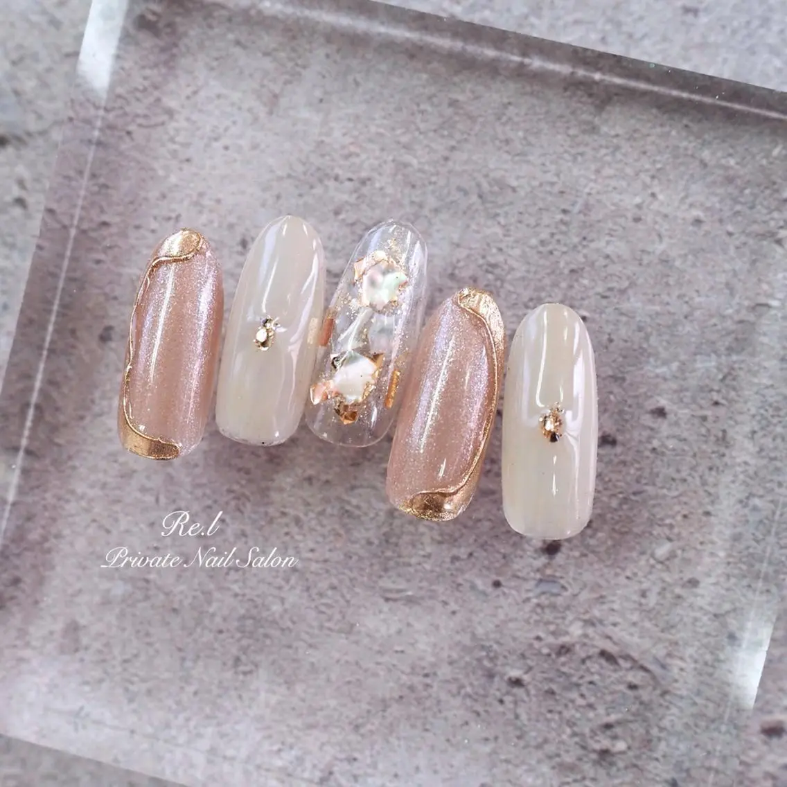 ネイル ニュアンスネイル モチの良さ◉ フィルインネイル♡のネイルデザイン