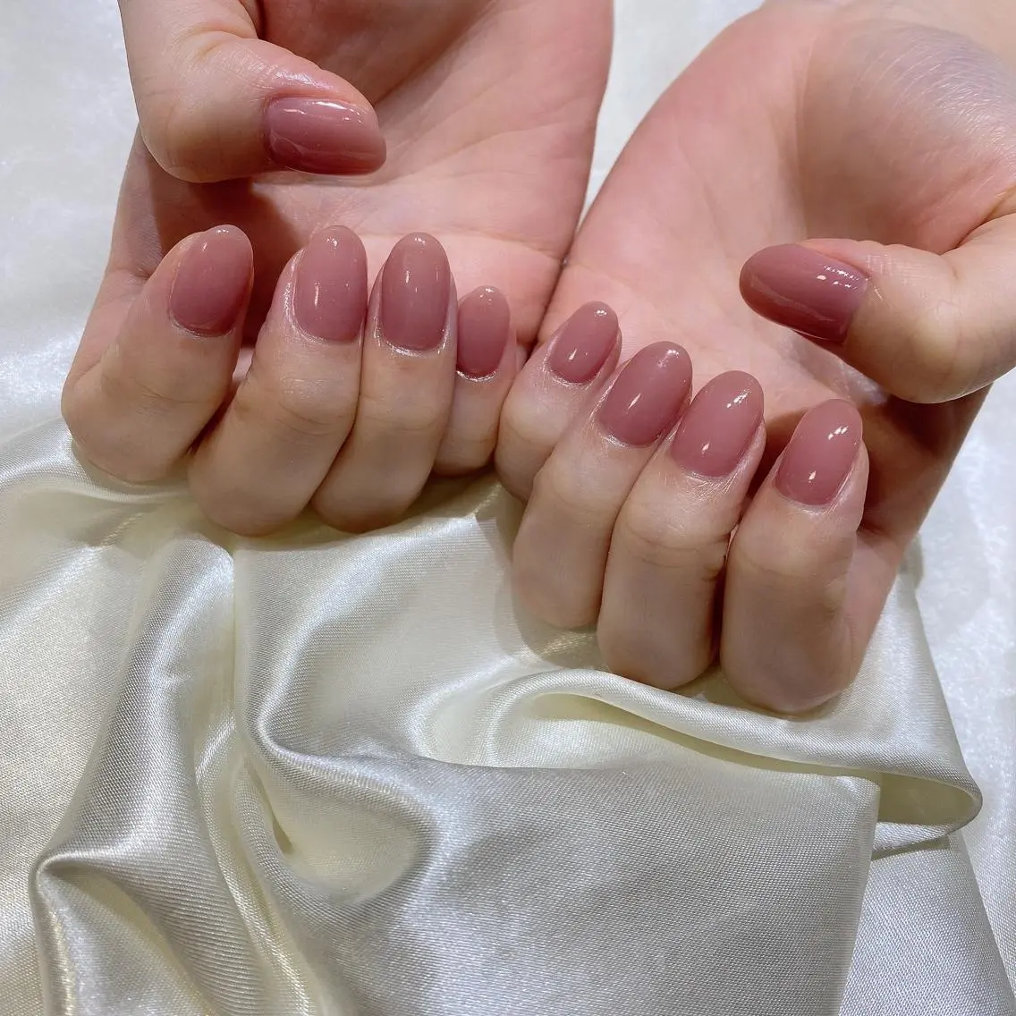 ネイル ハンドネイル 西岡 杏のネイルデザイン