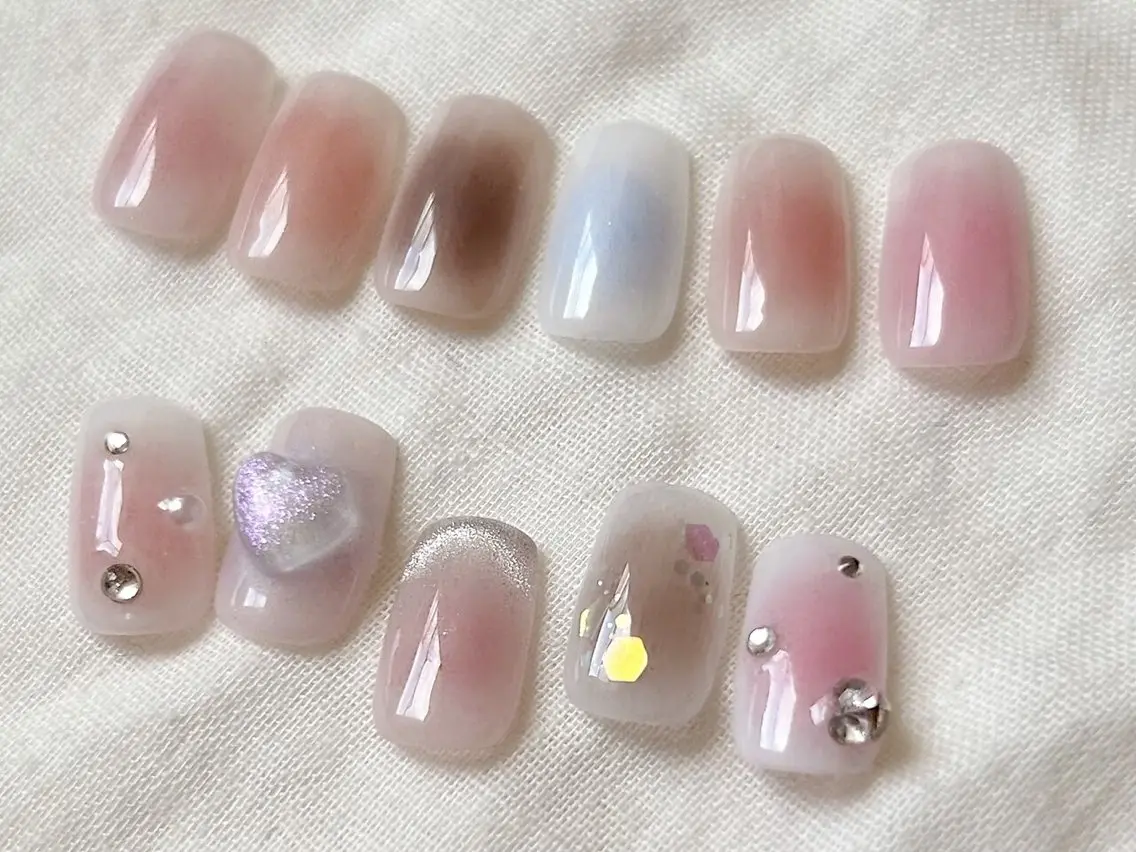 限定募集🐰🎀 チークネイル『オフあり』の写真