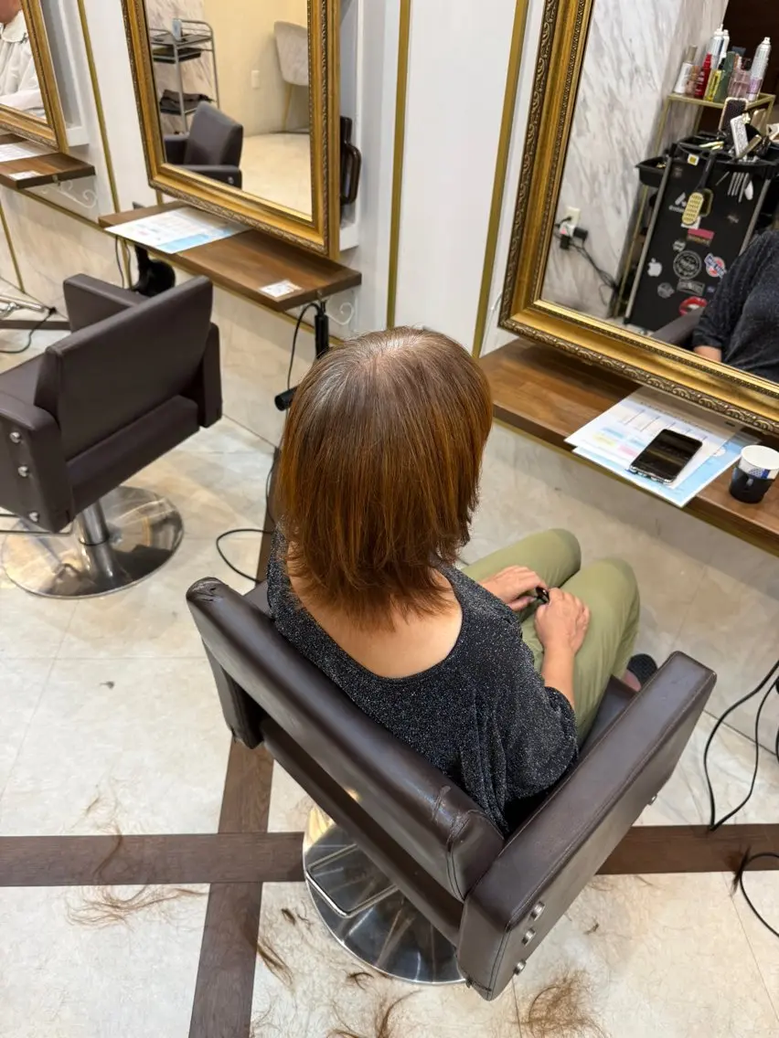 ミディアム クラサワ オトのヘアスタイル