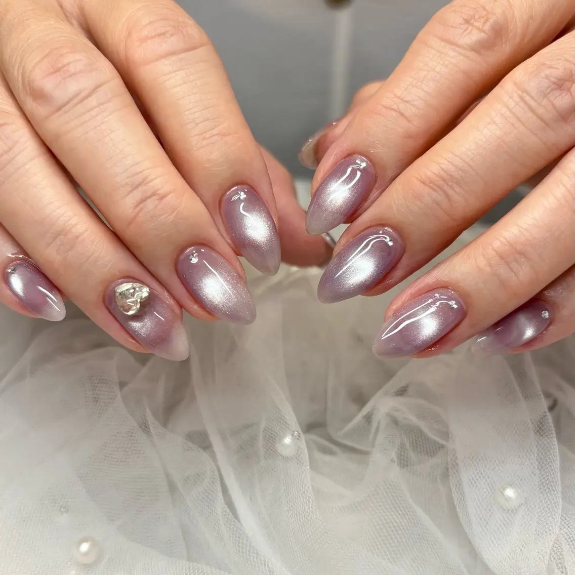 ネイル ビー玉ネイル ハンドネイル 荒巻 めいのネイルデザイン