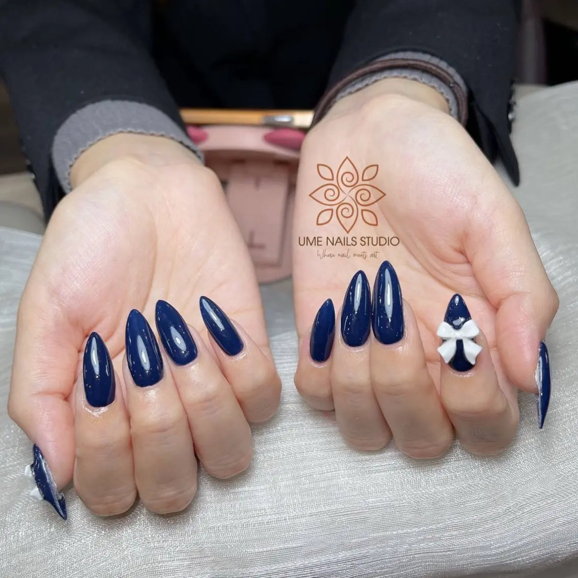 ネイル チークネイル クリアネイル ガーリー キラキラネイル 韓国ネイル ハンドネイル Ume Nail Studioのネイルデザイン