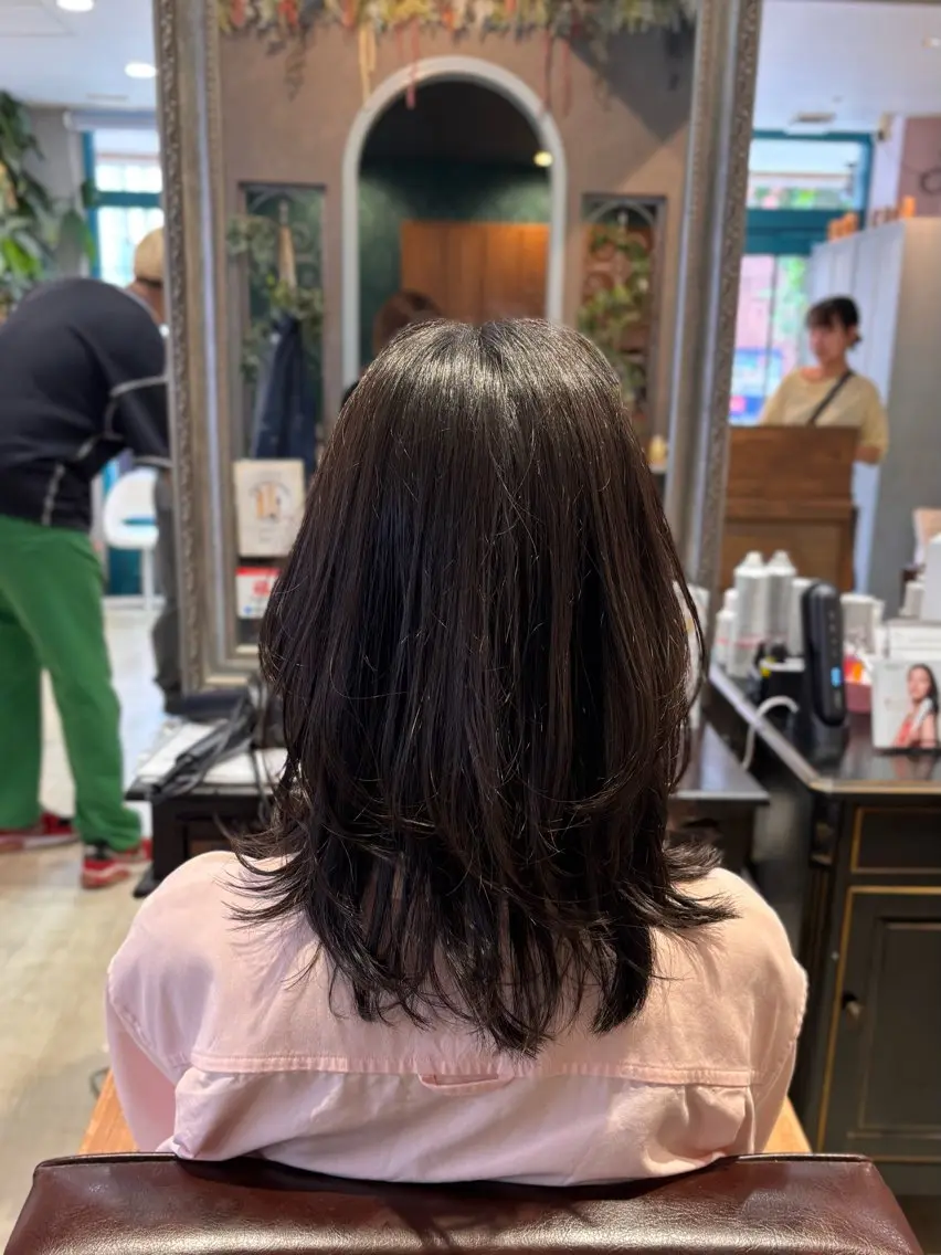 ミディアム カット 🌱なゆみ🌱透明感 /ナチュラル/高宮のヘアスタイル