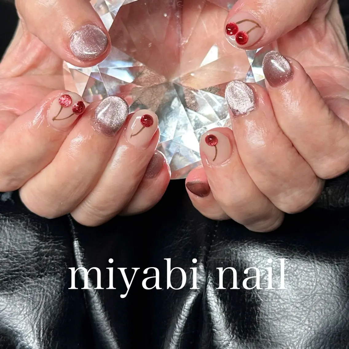 ネイル ブラウン ジェルネイル マグネットネイル 持ち込み ピンク ハンドネイル miyabi nail 桂川駅近くのネイルデザイン