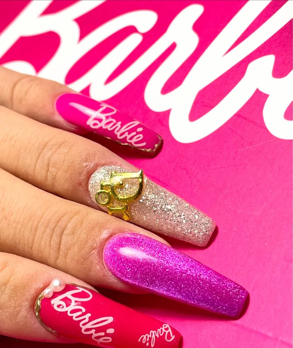 ネイル Bavardage Nailのネイルデザイン