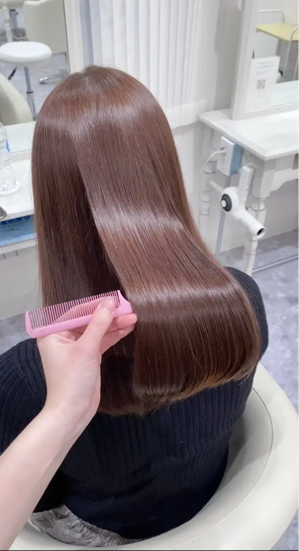 ロング トリートメント navi 葵のヘアスタイル