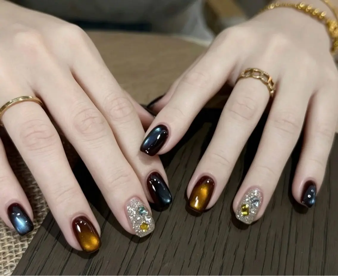 ネイル ハンドネイル H3 Nail Tsuki🦋💙のネイルデザイン