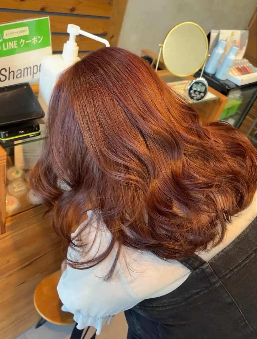 ミディアム カラー ブリーチ ダブルカラー ブリーチなしカラー SAYA 🌱のヘアスタイル