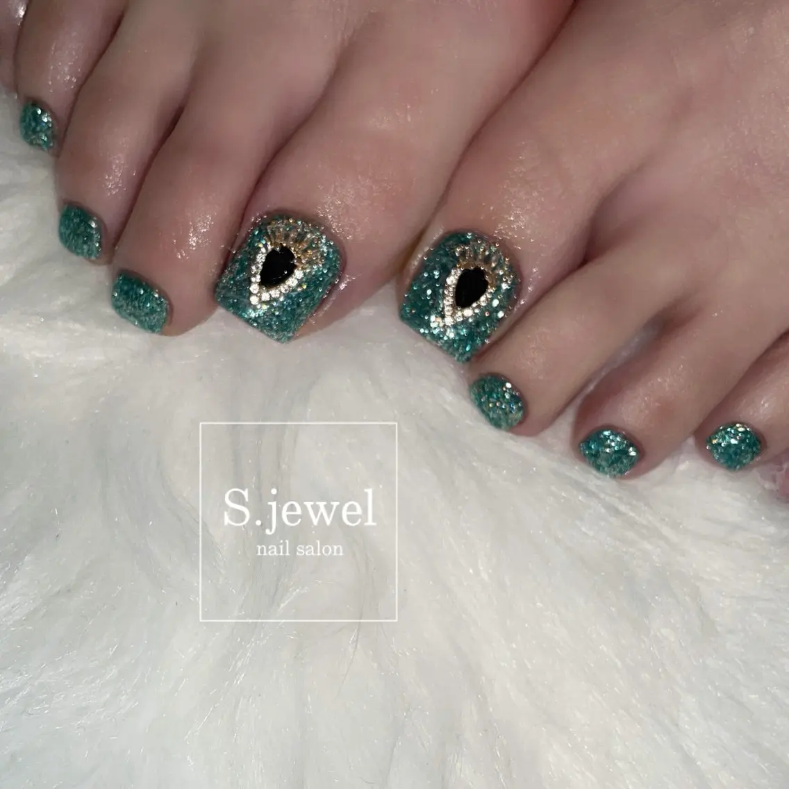 ネイル S. JEWELのネイルデザイン